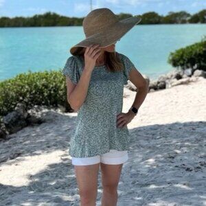 Nursing Queen - Floral Sage Nursing Blouse - Size Large